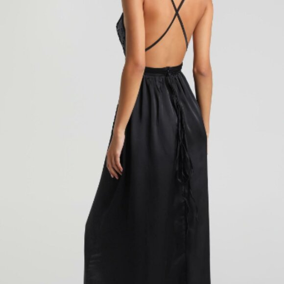 Showpo. studded black halter strap satin maxi slip dress, plunge neck, Sz: US 4 - Picture 2 of 11